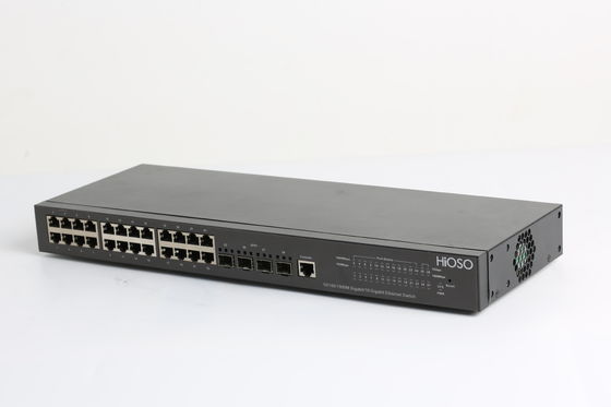 24 Uplink de los puertos 4 10G SFP del gigabit RJ45 viran puertos del interruptor hacia el lado de babor 28 de Gigabit Ethernet
